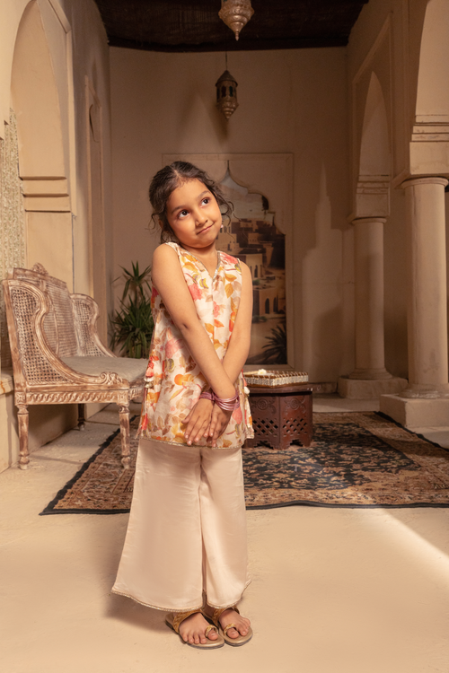 2Pc Embroidered Sleeveless Kurti & Trouser