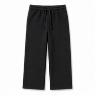 Front view of the girls black fleece wide-leg trousers featuring an elasticated drawstring waist, side pockets and straight bottom finish.