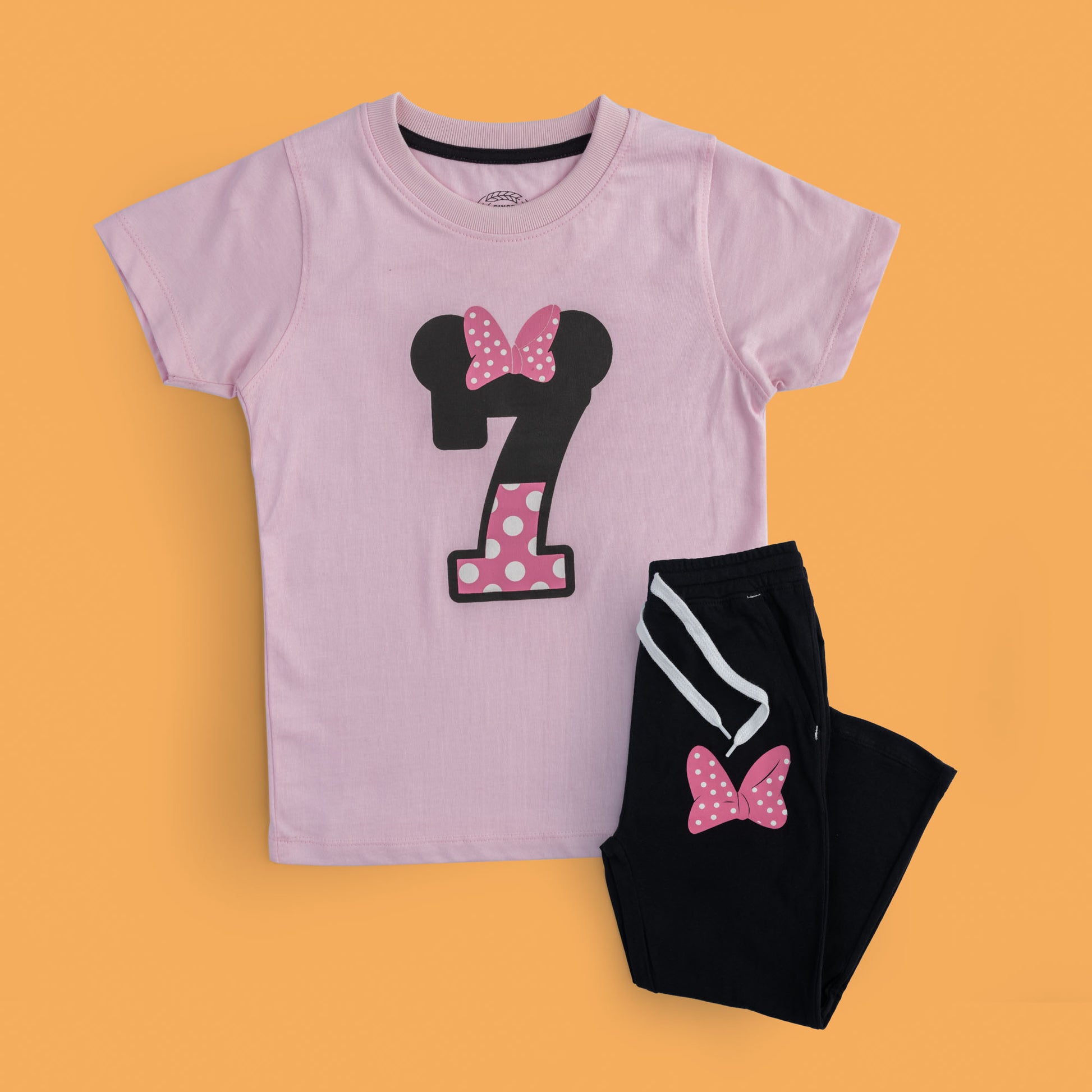 T-Shirt & Trouser