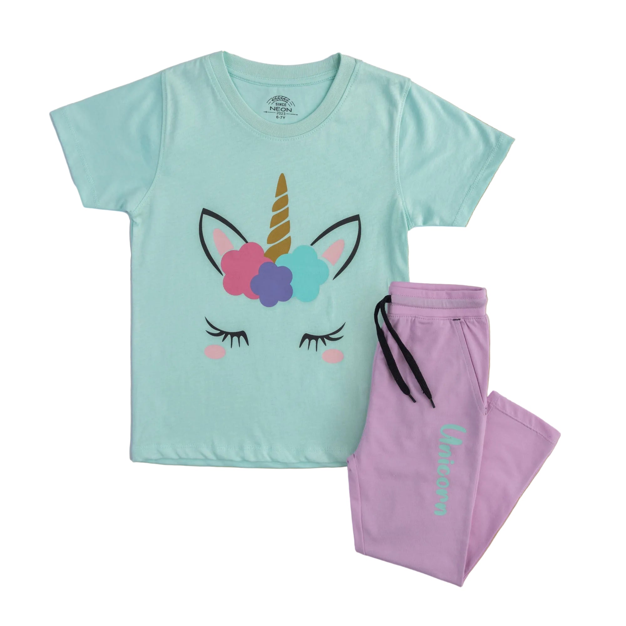 T-Shirt & Trouser