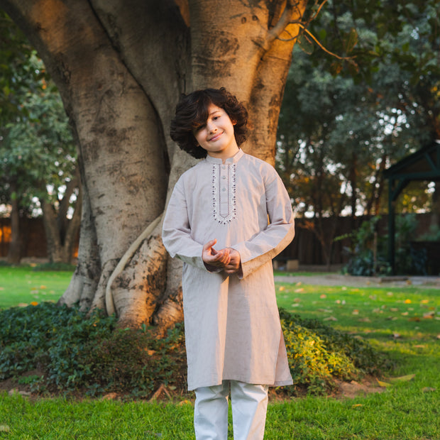 Embroidered Cotton Kurta